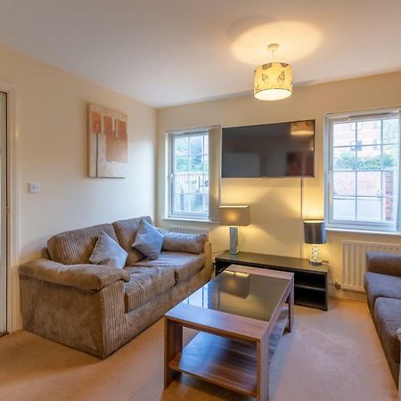 Newcastle City Centre Spacious Town House Free Parking And Wifi 외부 사진