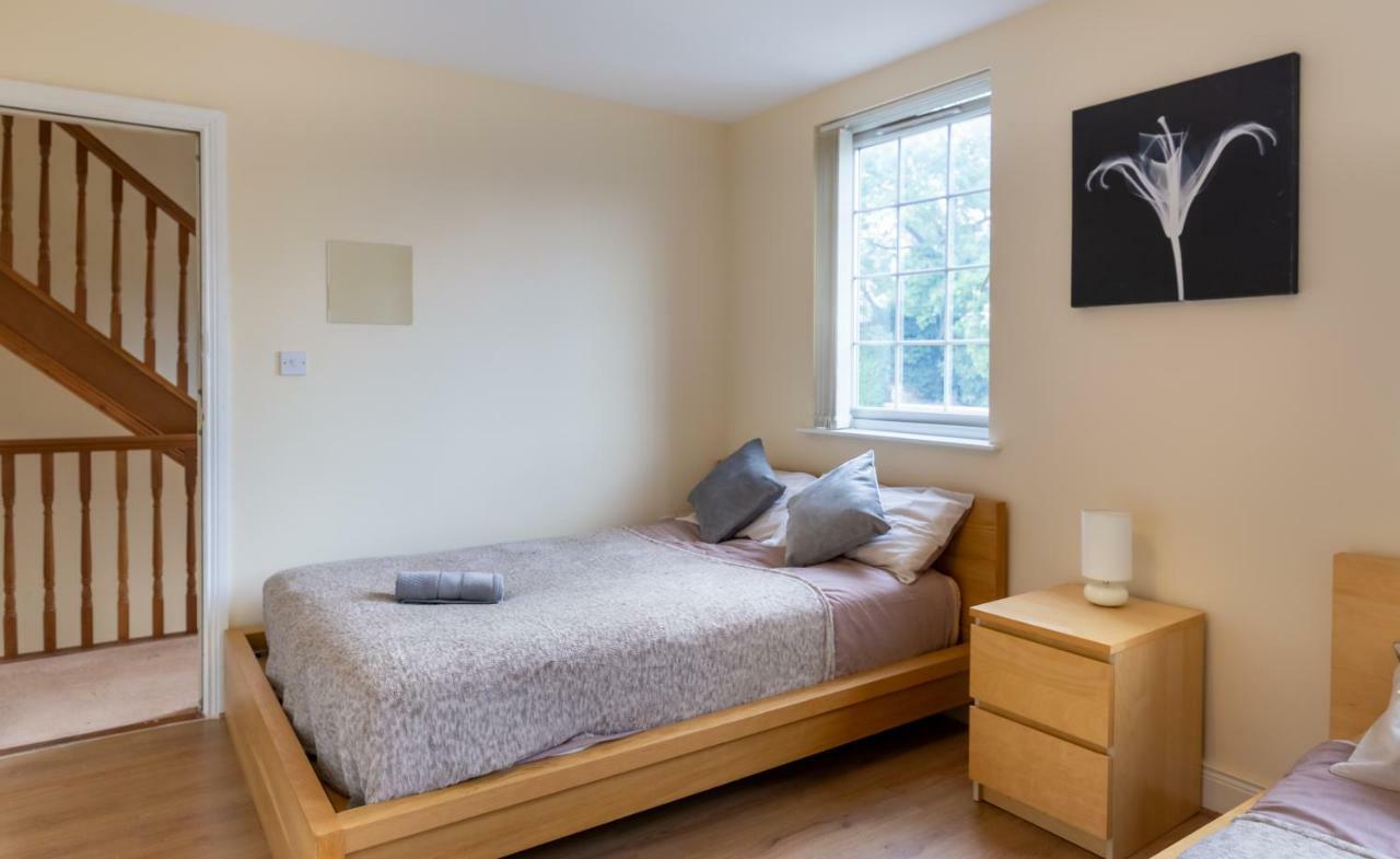 Newcastle City Centre Spacious Town House Free Parking And Wifi 외부 사진