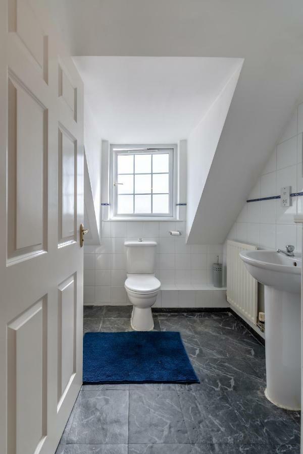 Newcastle City Centre Spacious Town House Free Parking And Wifi 외부 사진