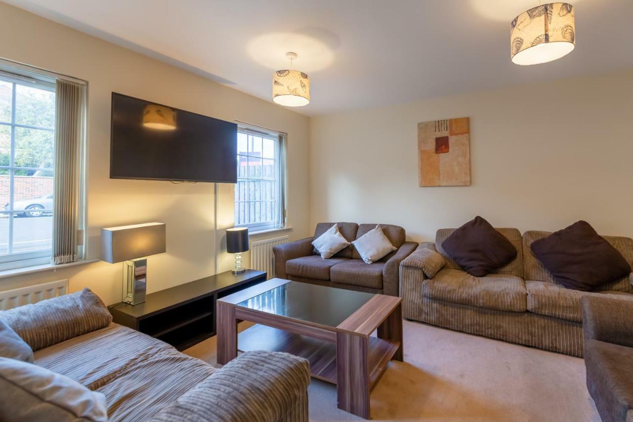 Newcastle City Centre Spacious Town House Free Parking And Wifi 외부 사진
