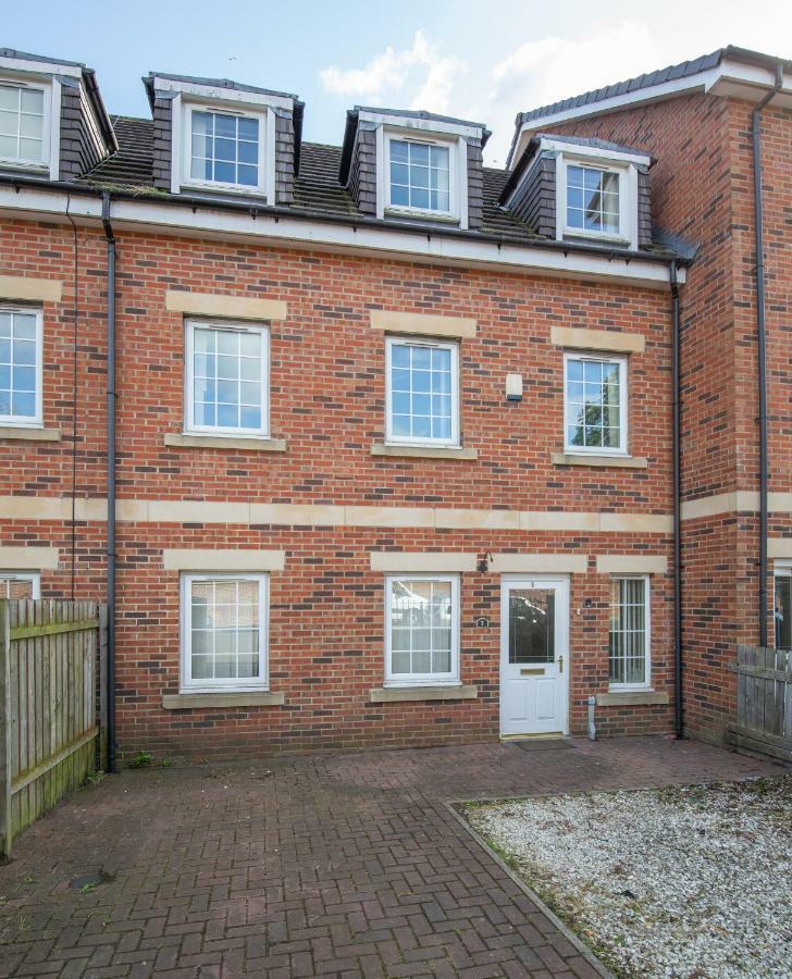 Newcastle City Centre Spacious Town House Free Parking And Wifi 외부 사진